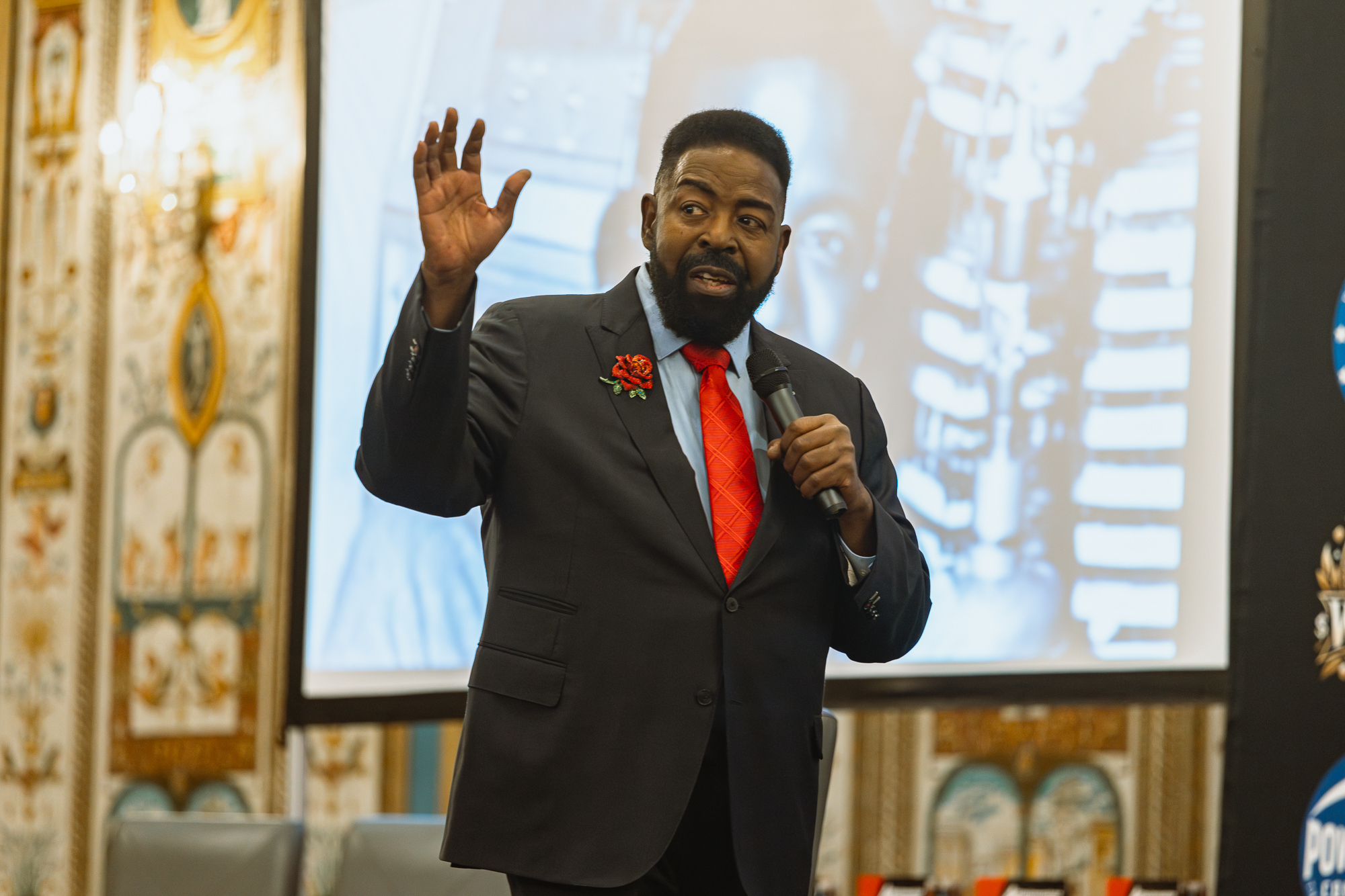 251215 Les Brown-5