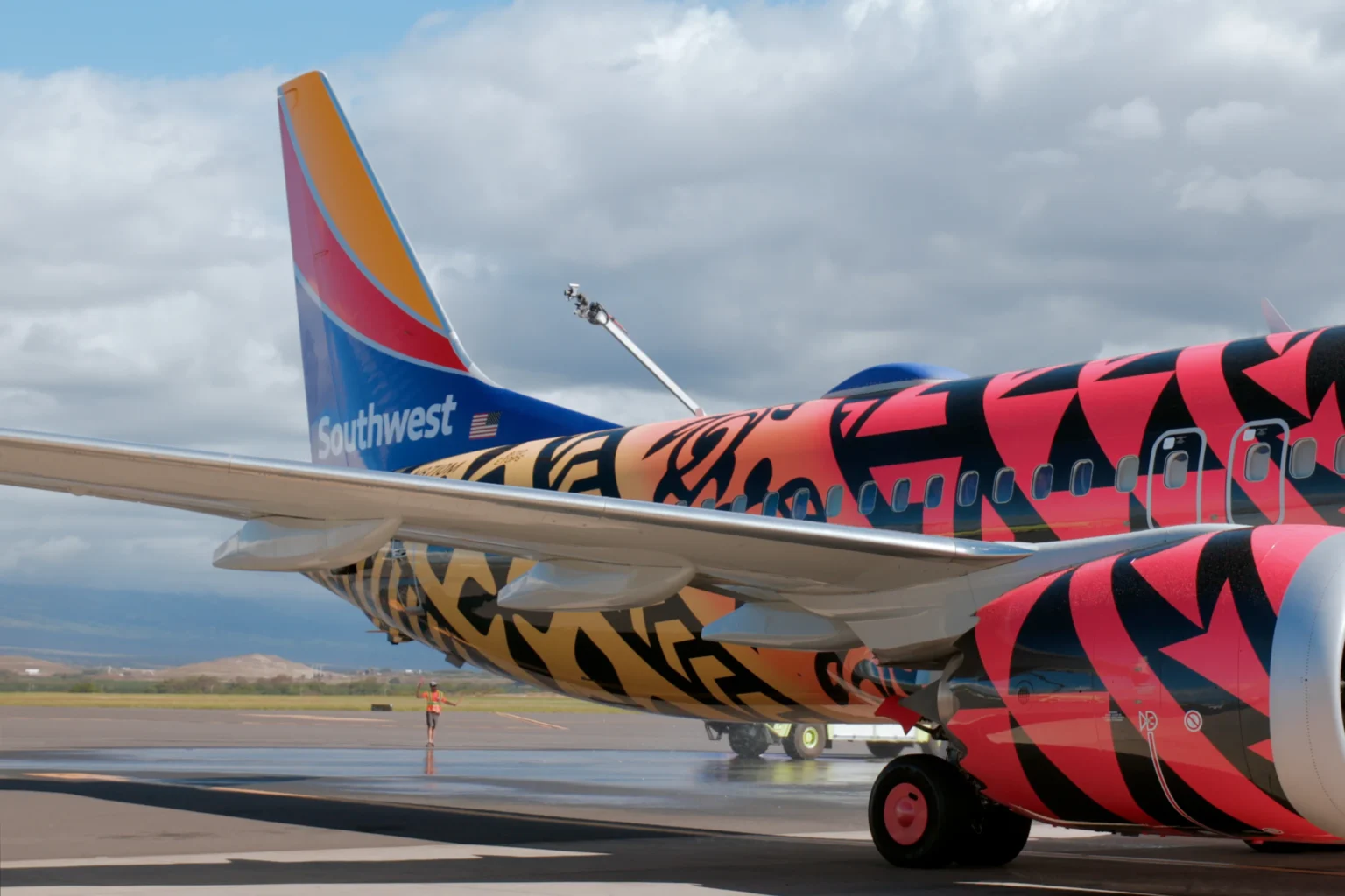 Southwest Airlines Plane Reveal Maui | Envision Studios 230429 Southwest 8 1536x1024